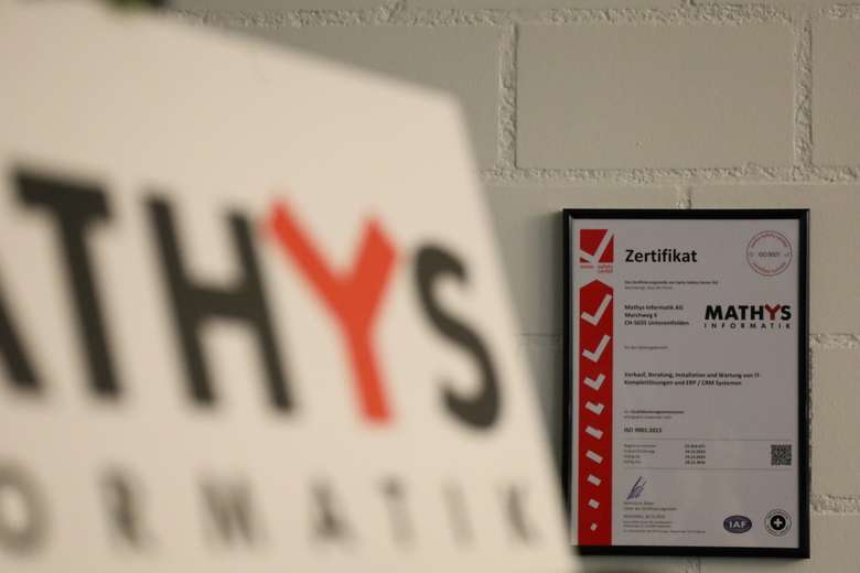 ISO 9001-Zertifizierung bei der Mathys Informatik AG: Qualität und Zukunftssicherheit
